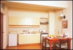 Castle Hotel Apts リマソール エクステリア 写真
